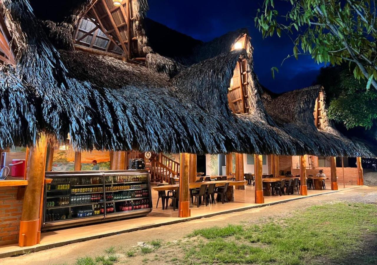 Arca Tayrona Restaurant & Hostal Los Naranjos Exterior photo